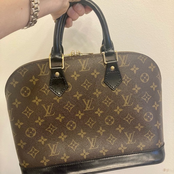 Authentic Louis Vuitton Alma PM bag , Customized - Picture 3 of 10